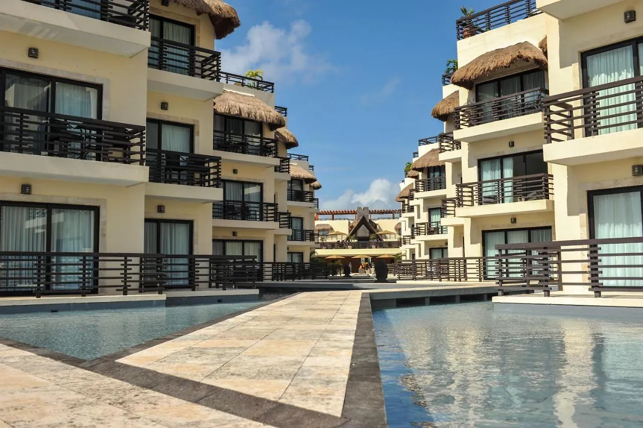Exclusive Aldea Thai Playa del Carmen México